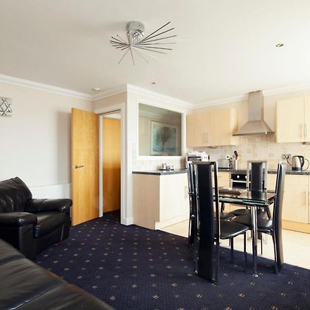 Queens Mansions: Ocean View Apartment Blackpool Extérieur photo