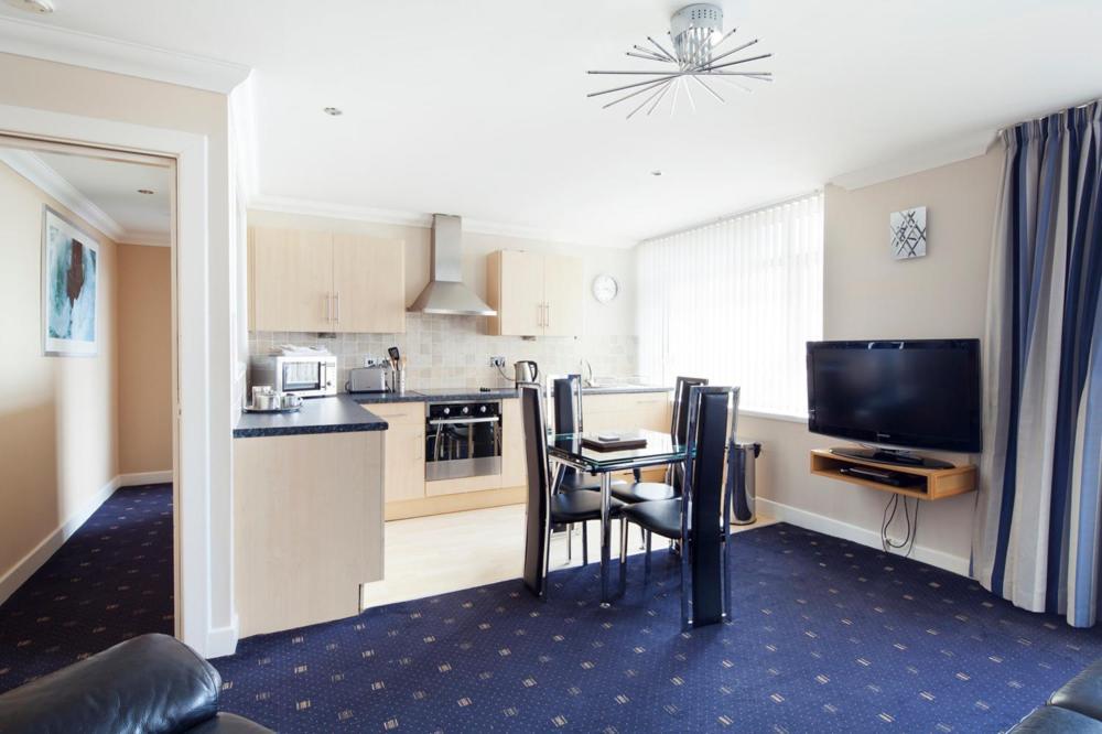 Queens Mansions: Ocean View Apartment Blackpool Extérieur photo